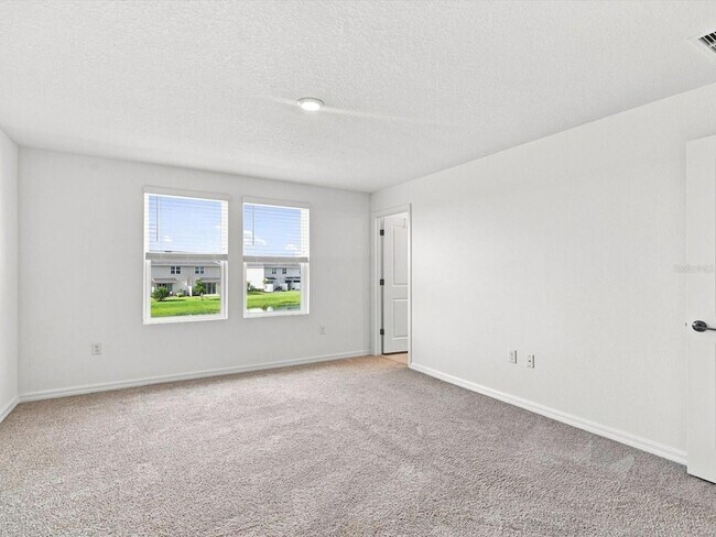 Building Photo - 5739 Archipelago St
