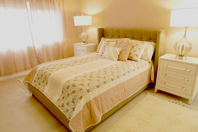 Building Photo - 14895 Builtmore Way