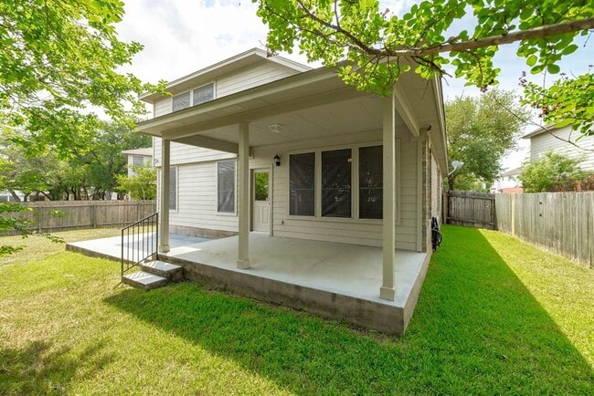 Building Photo - 14444 Lilley Brook Cove