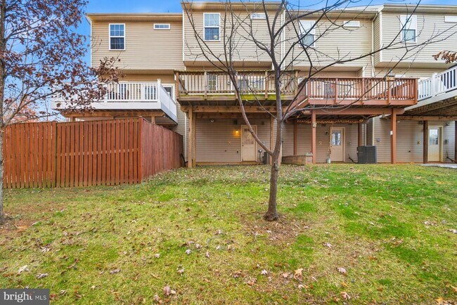 Building Photo - 1169 Coulbourn Cor