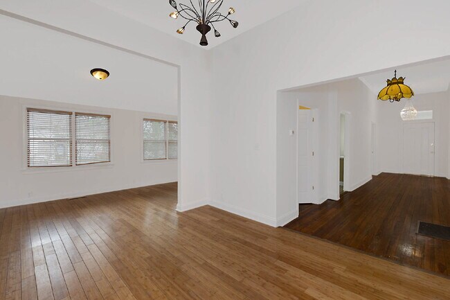 Building Photo - 1601 18th St