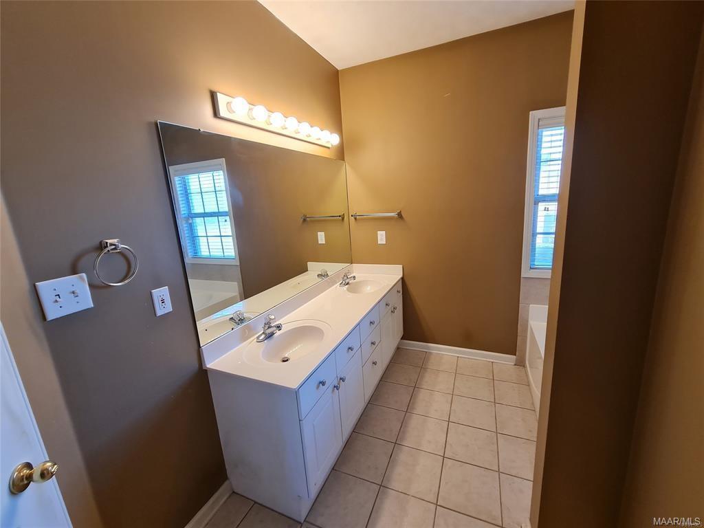 Building Photo - 529 Mitylene Dr