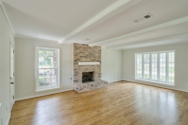 Building Photo - 12402 Stafford Springs Dr