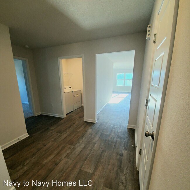 Building Photo - 4 br, 2 bath House - 7580 Steeplechase Blvd