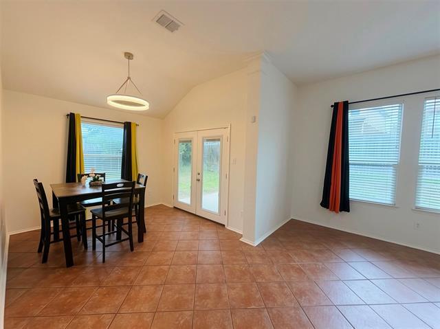 Building Photo - 5601 Piedra Dr