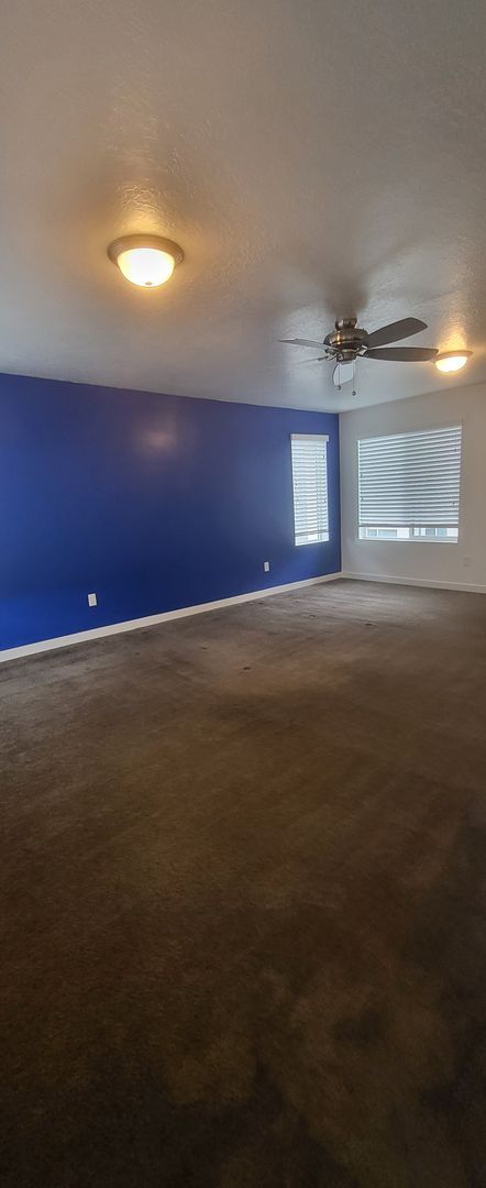 Building Photo - 5332 Silver Clover Ln