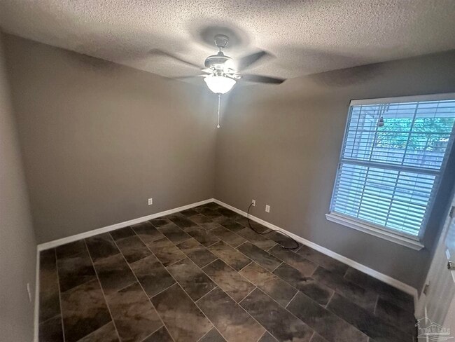 Building Photo - 3180 Birdseye Cir
