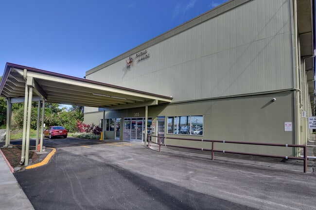 Building Photo - 355 Kalanianaole St