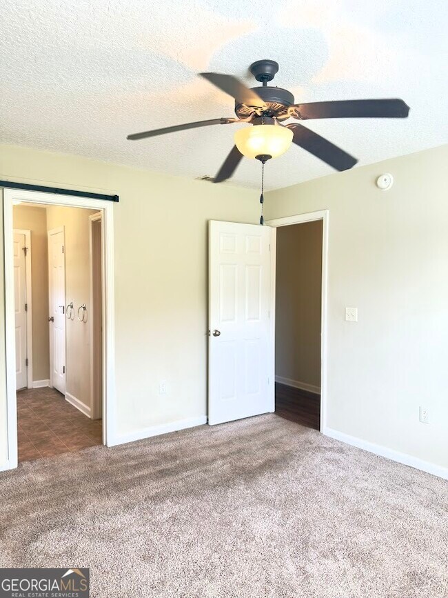 Building Photo - 138 Hamilton Dr