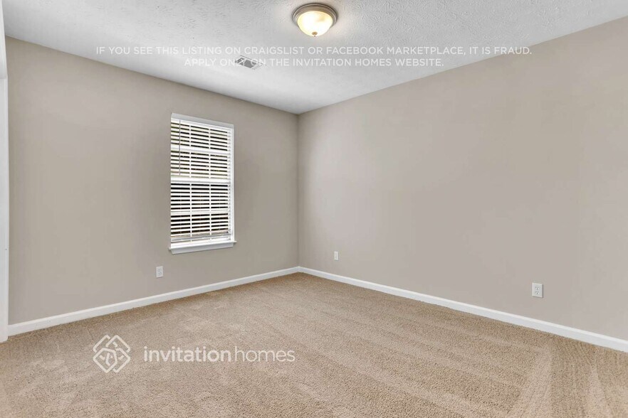 Building Photo - 2258 Hunters Ct
