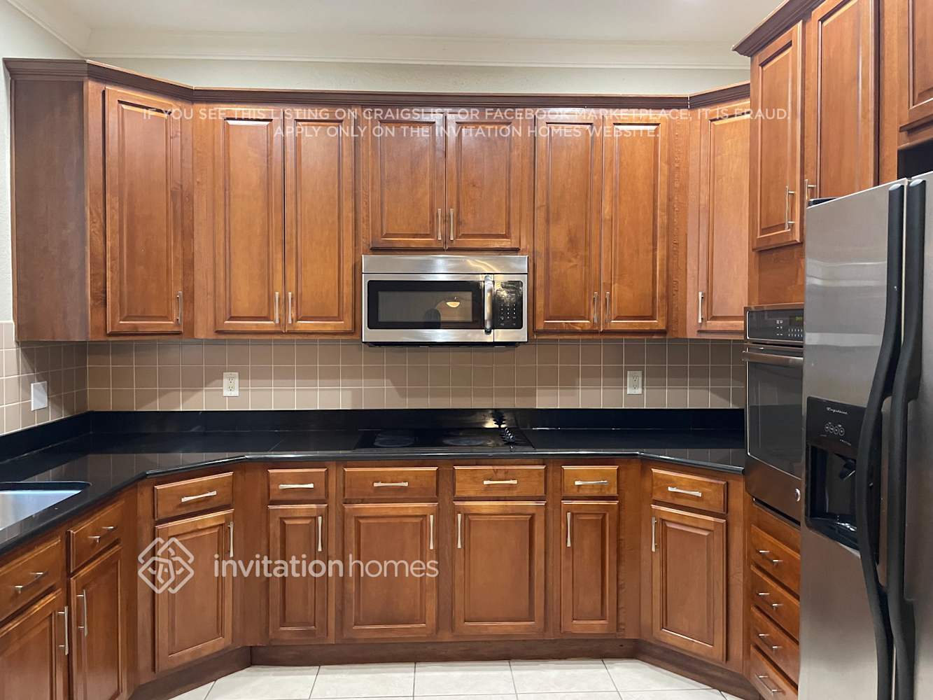 Building Photo - 10448 Deerberry Dr