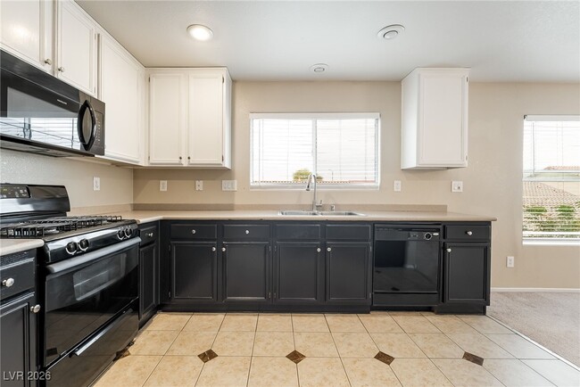 Building Photo - 124 La Padania Ave