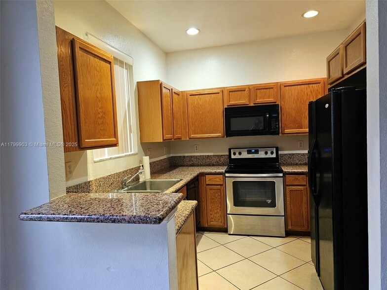 Primary Photo - 21417 NW 13th Ct