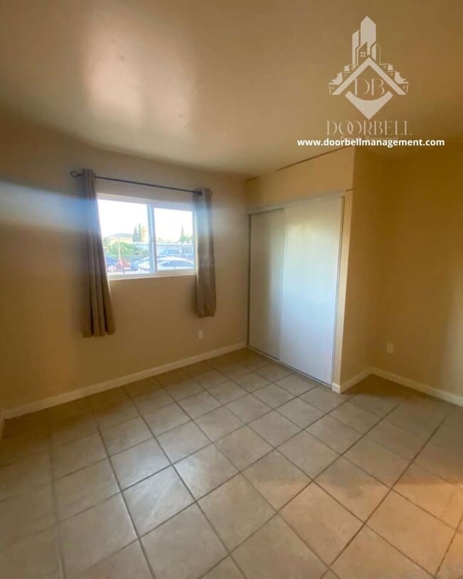 Building Photo - 24204 Clover Ave