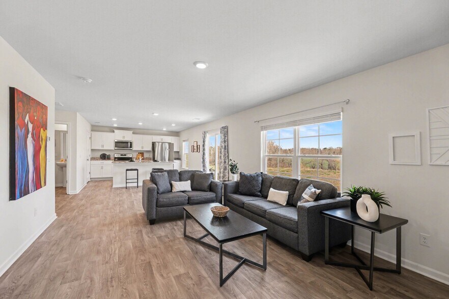 Building Photo - 5223 Ironwood Dr