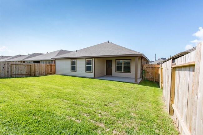Building Photo - 29311 Dunns Creek Ct