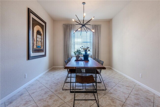 Building Photo - 3425 Siena Cir