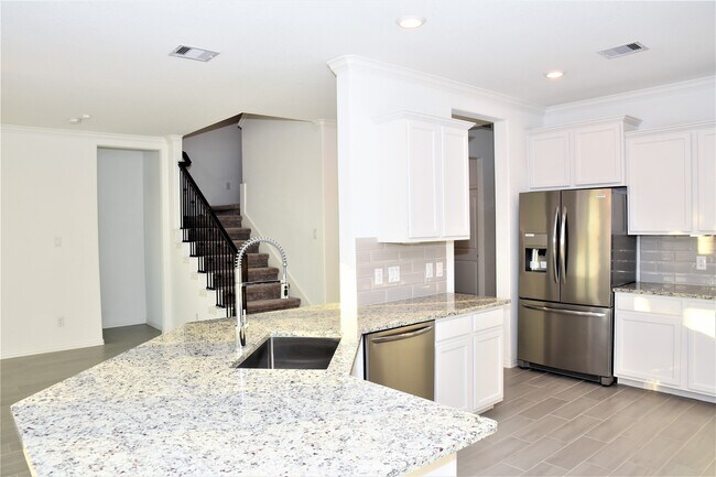 Building Photo - 7510 Monarch Forest Ln