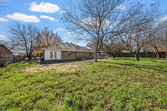 Building Photo - 3/ Midway ISD