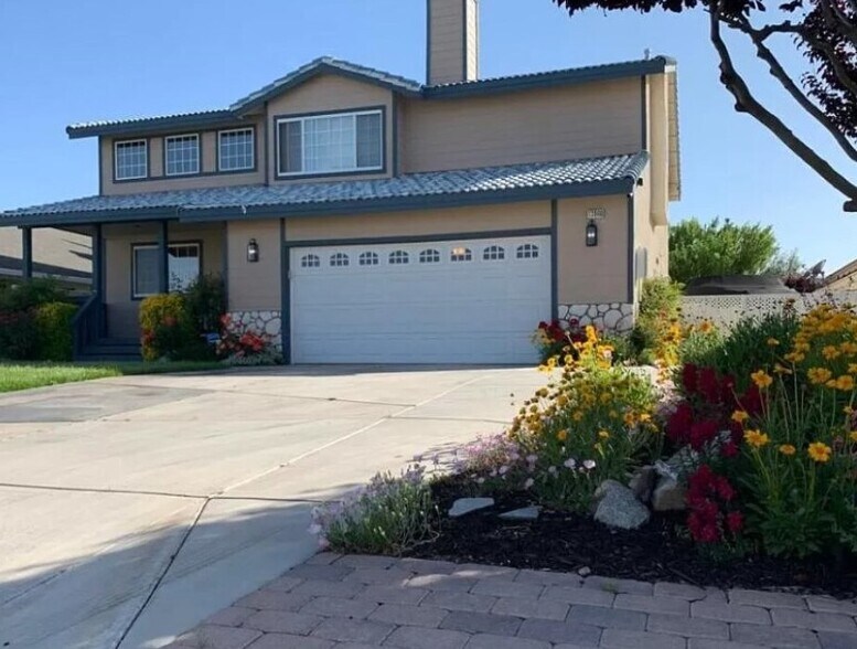 Primary Photo - 13960 Driftwood Dr