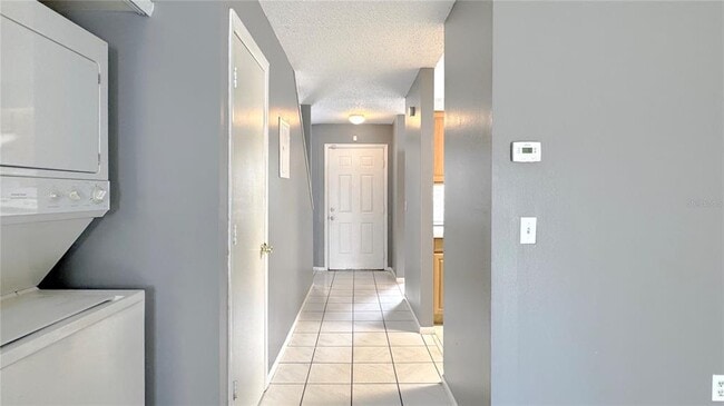 Building Photo - 5517 Decatur St