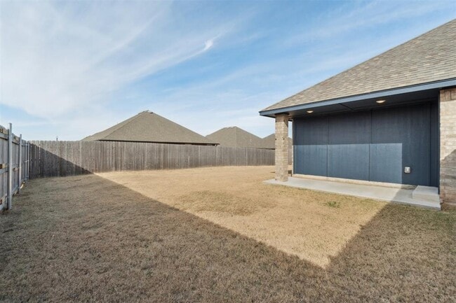 Building Photo - 19701 Brookville Dr