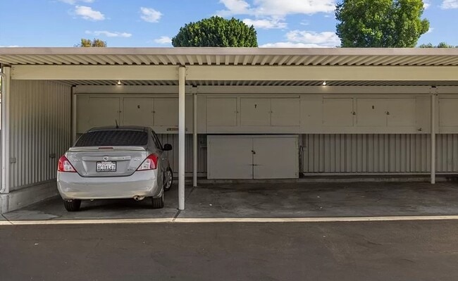 Building Photo - Coming Soon: Charming 3Bd 2Ba Condo in 55+ Community