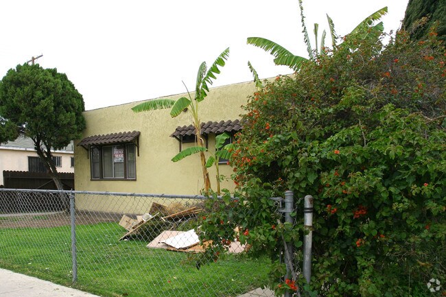 Building Photo - 1509 Rose Ave