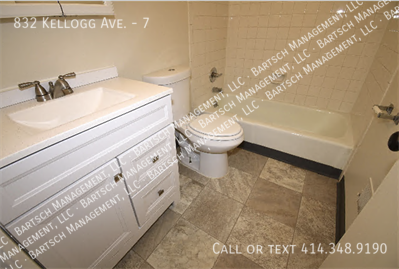 Building Photo - 832 Kellogg Ave