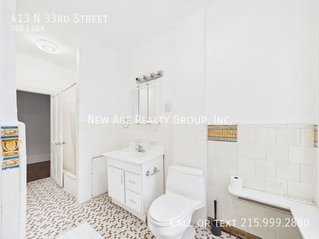 Building Photo - 413 N 33rd St