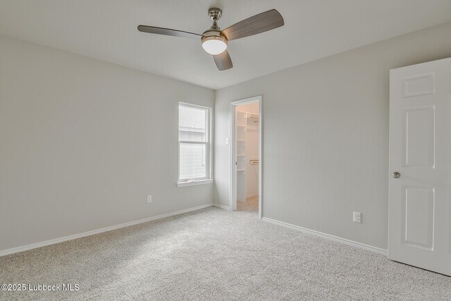 Building Photo - 3115 74th St