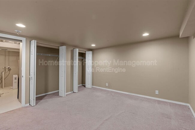 Building Photo - 11860 Shallowbrook Dr