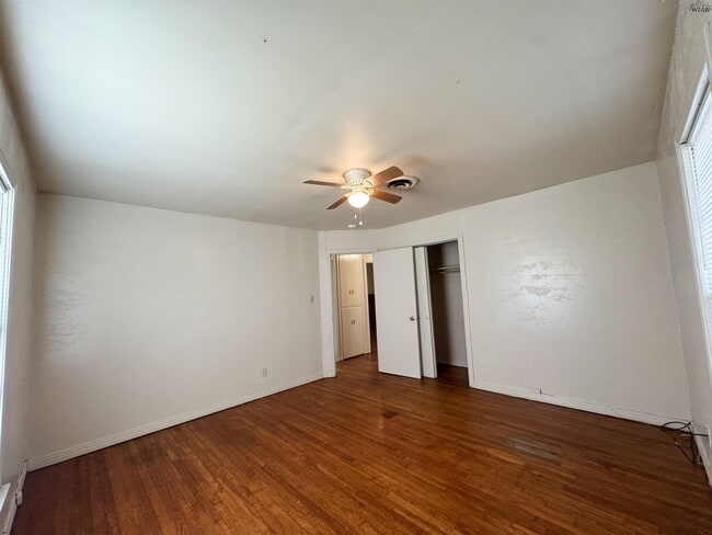 Building Photo - 1612 Hursh Ave