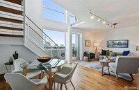 Building Photo - 555 4th St