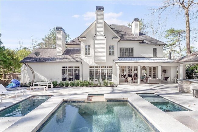 Building Photo - 2991 Sequoyah Dr NW