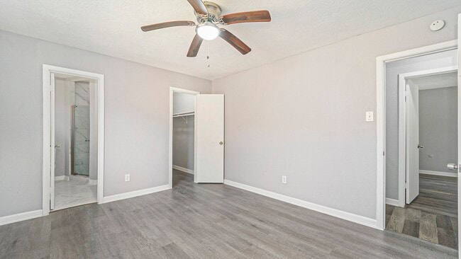 Building Photo - 3008 Columbia St