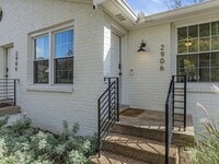 Building Photo - 2906 McNairy Ln