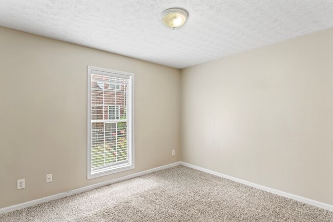 Building Photo - Beautiful Two Bedroom, Two Bathroom Condo