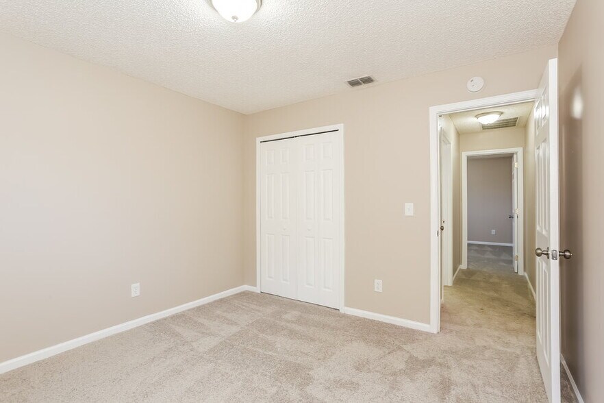 Building Photo - 3349 Citation Dr