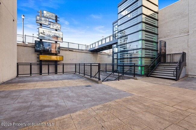 Building Photo - 509 Bogart Pl