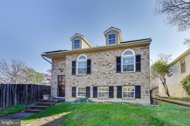 Building Photo - 1404 Pacific Ave