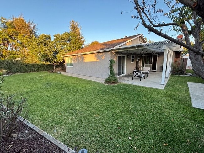 Building Photo - 2507 Moss Cir