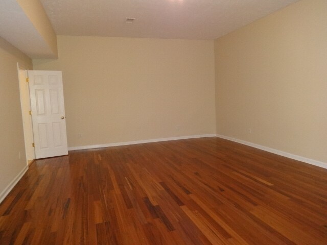Building Photo - 5552 Craftwood Dr