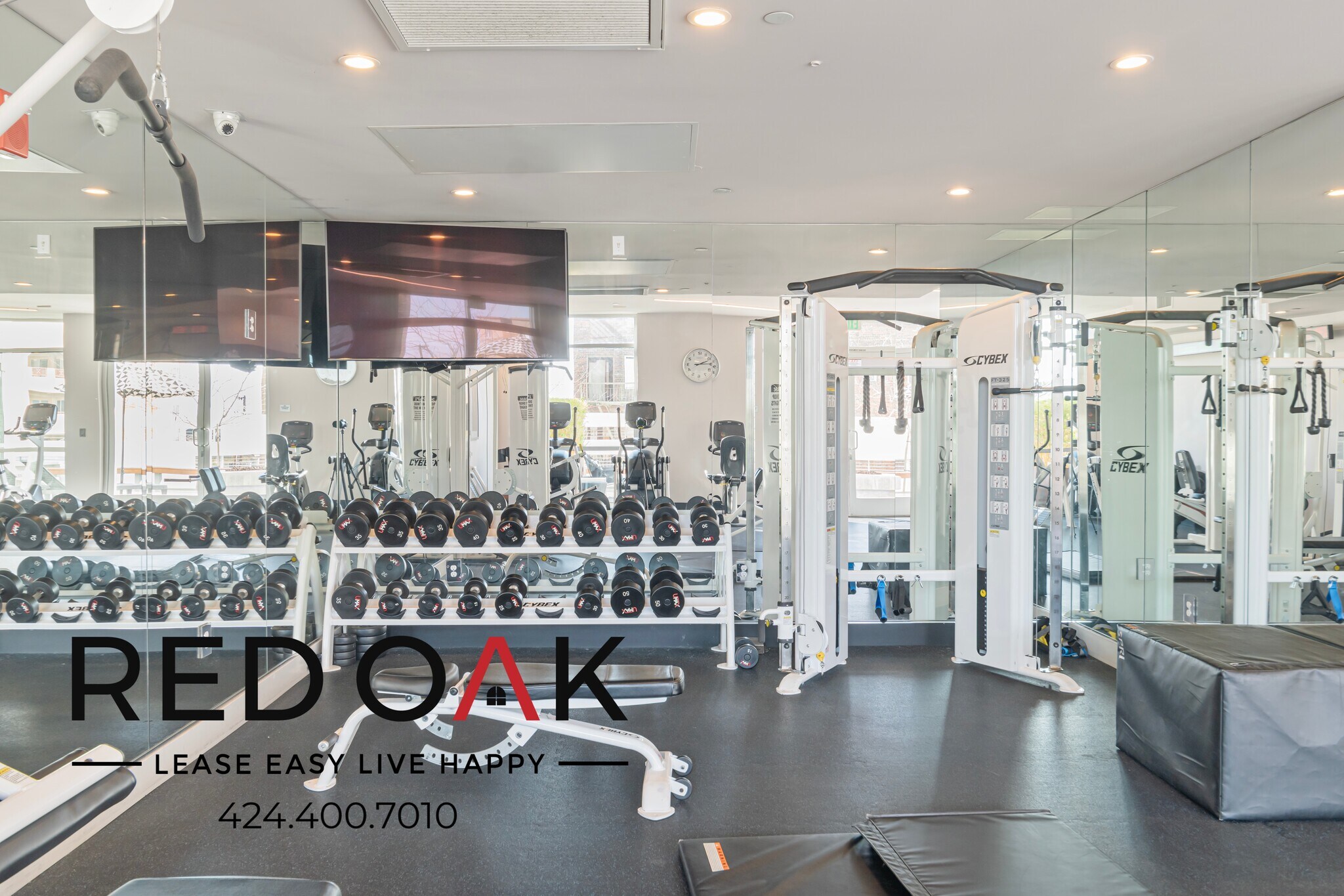 Building Photo - 1331 W 7th St