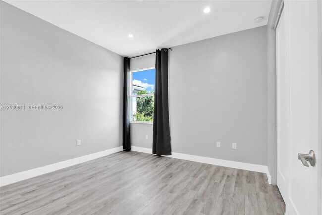 Building Photo - 9799 Salty Bay Dr