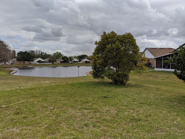 Building Photo - Corner of Curry Ford and Goldenrod 3 bedroom 2 baths and one car garage