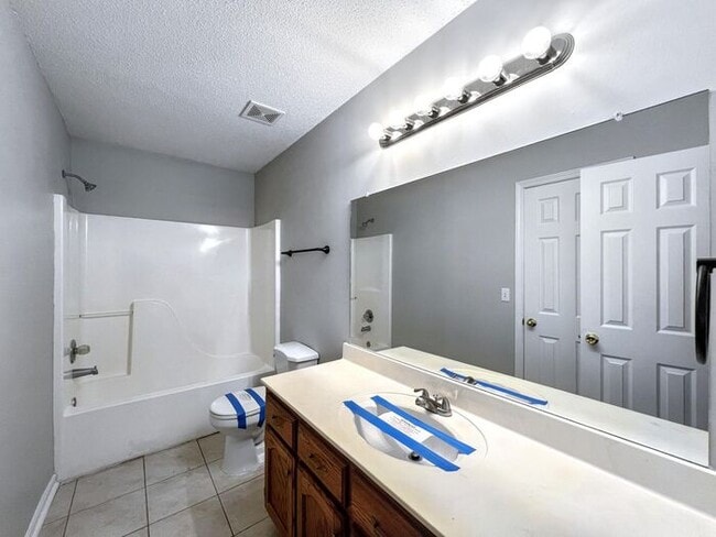 Building Photo - 1821 Central Trails Dr