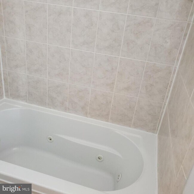 Building Photo - 5611 5th St NW