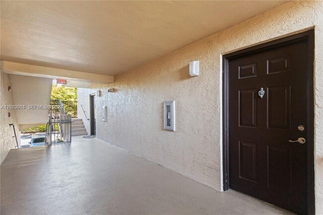 Building Photo - 2051 Renaissance Blvd