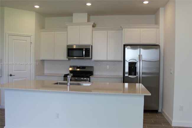 Building Photo - 1379 Tangled Orchard Tr